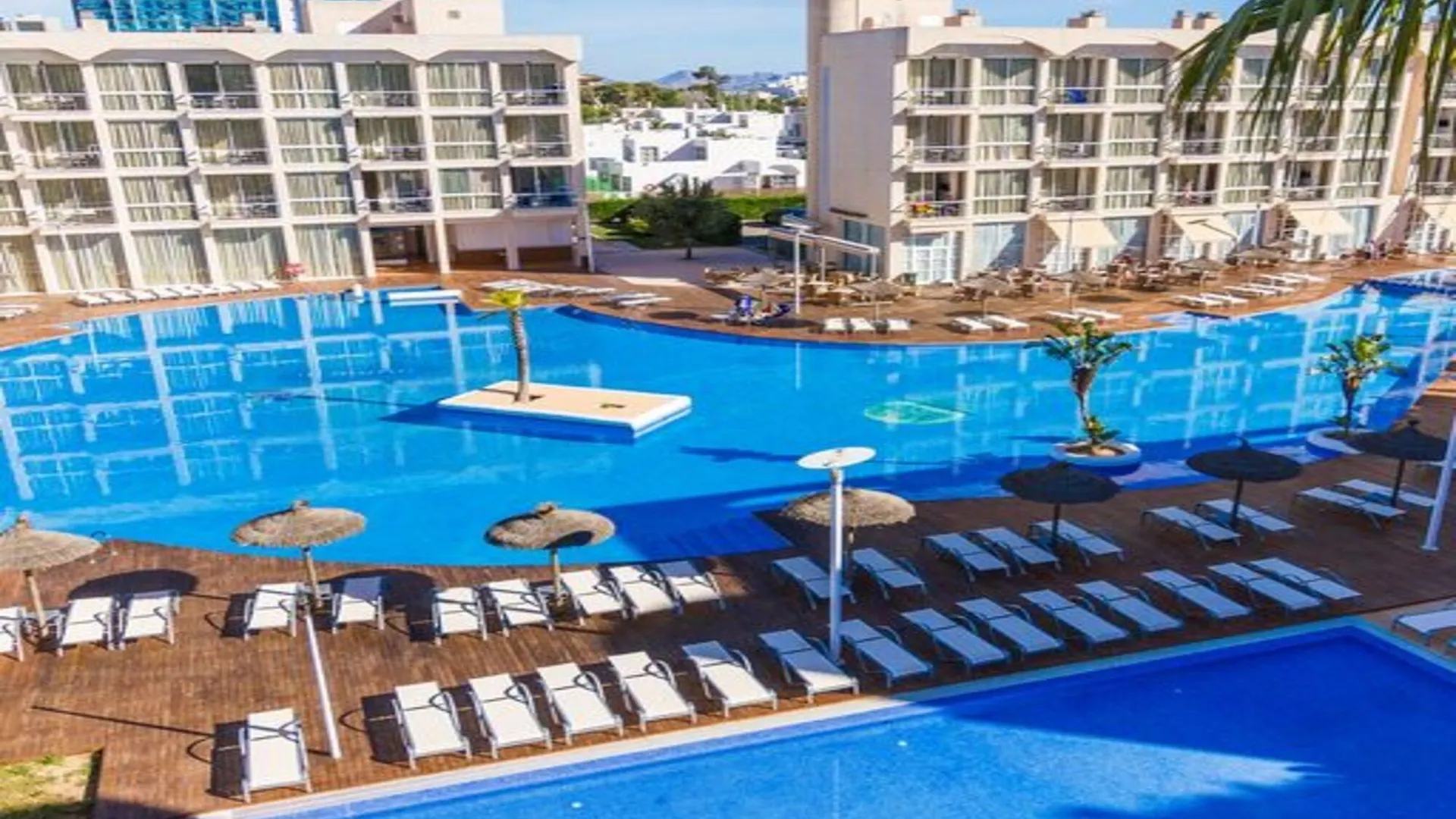 Zafiro Alzinar Mar Adults Only - Refurbished 2025 Apartment Can Picafort