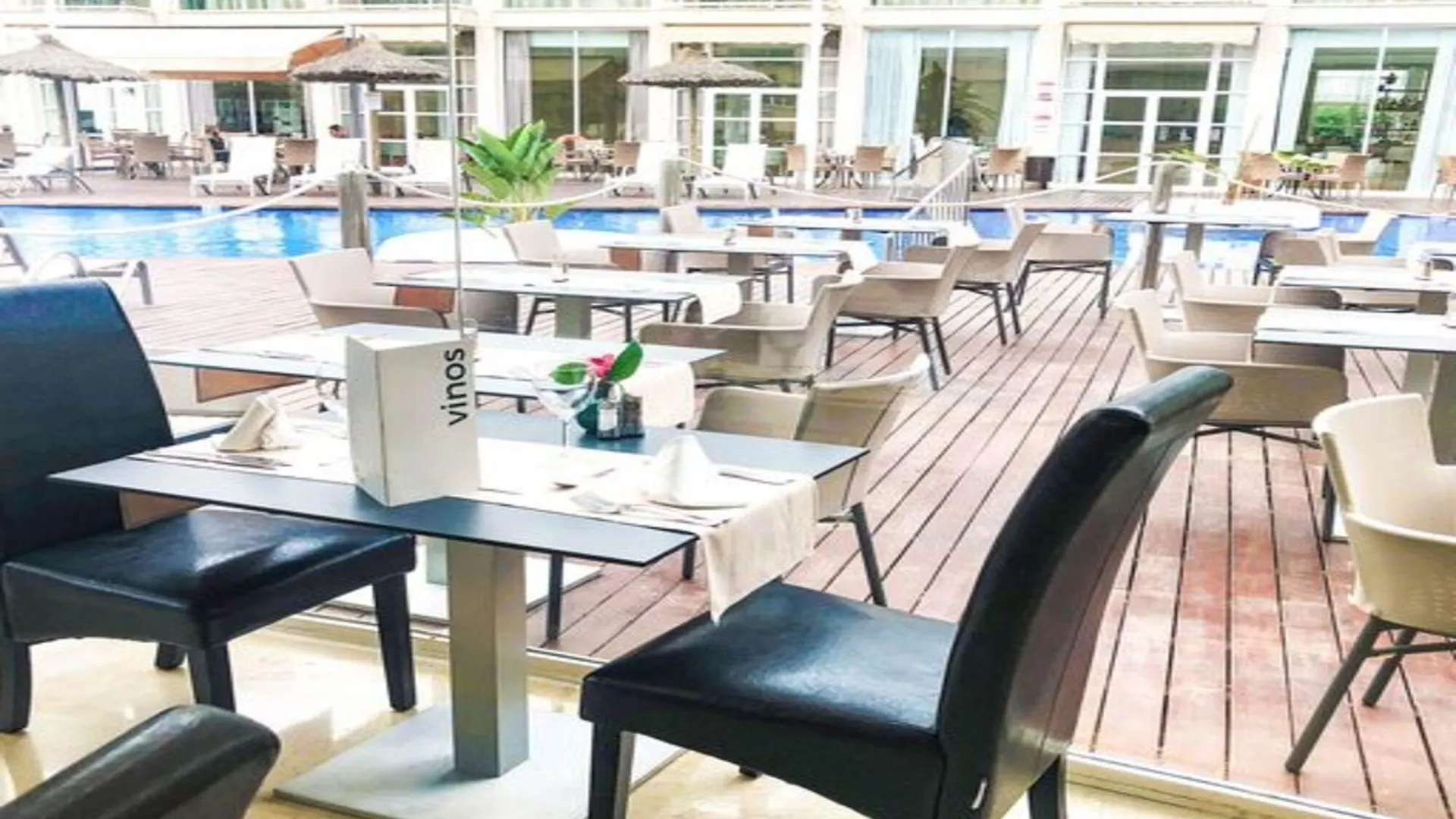 Zafiro Alzinar Mar Adults Only - Refurbished 2025 Apartment Can Picafort  0*, Can Picafort (Mallorca)