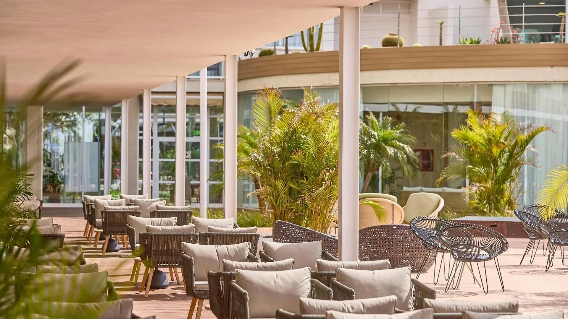 Zafiro Alzinar Mar Adults Only - Refurbished 2025 Apartment Can Picafort  Can Picafort (Mallorca)