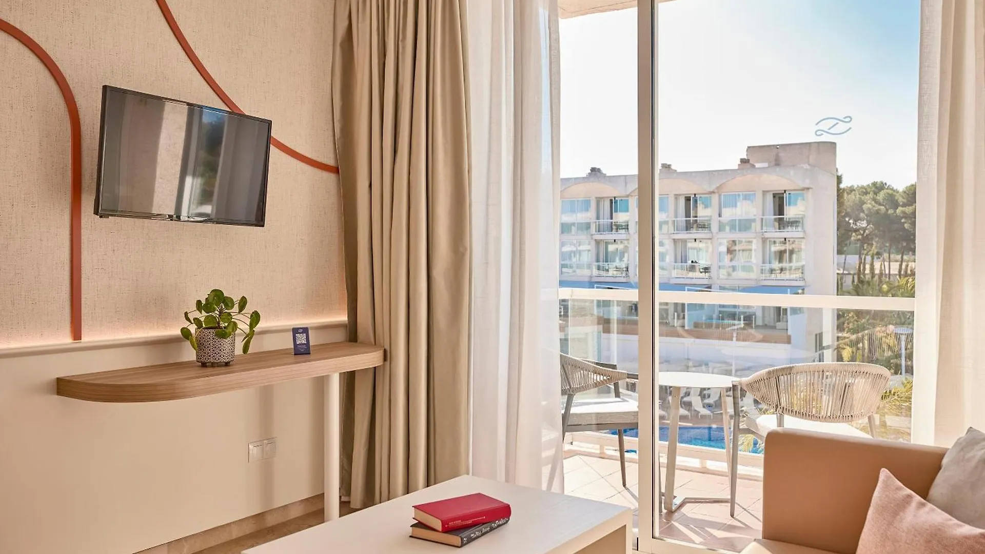 Zafiro Alzinar Mar Adults Only - Refurbished 2025 Apartment Can Picafort