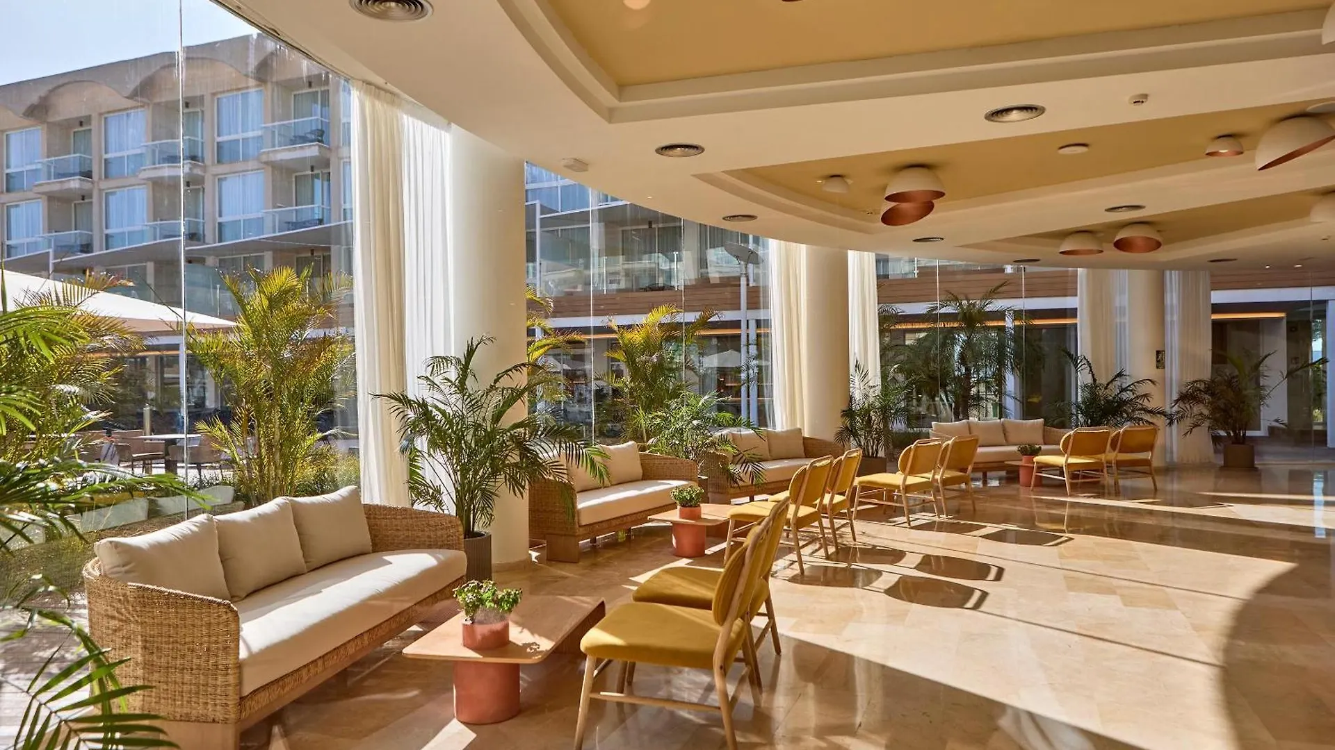 Zafiro Alzinar Mar Adults Only - Refurbished 2025 Apartment Can Picafort  Can Picafort (Mallorca)