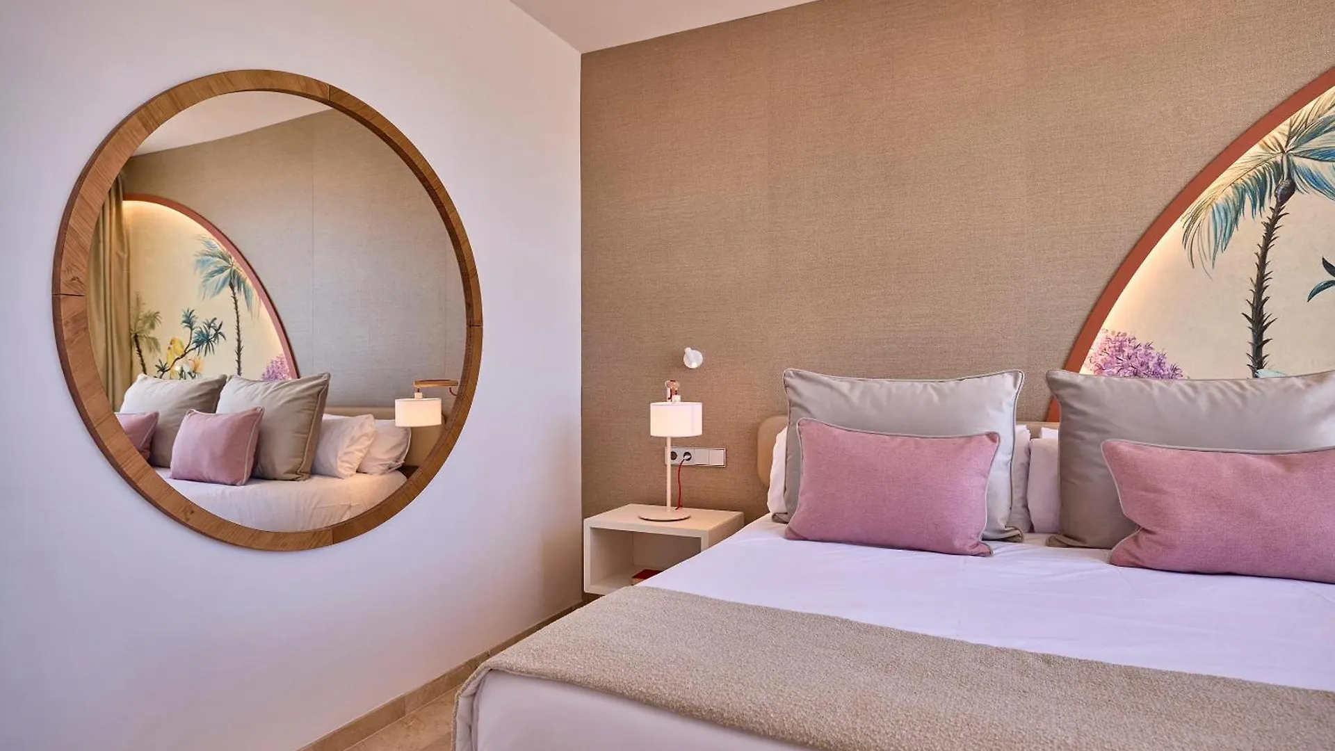 Zafiro Alzinar Mar Adults Only - Refurbished 2025 Apartment Can Picafort  0*, Can Picafort (Mallorca)